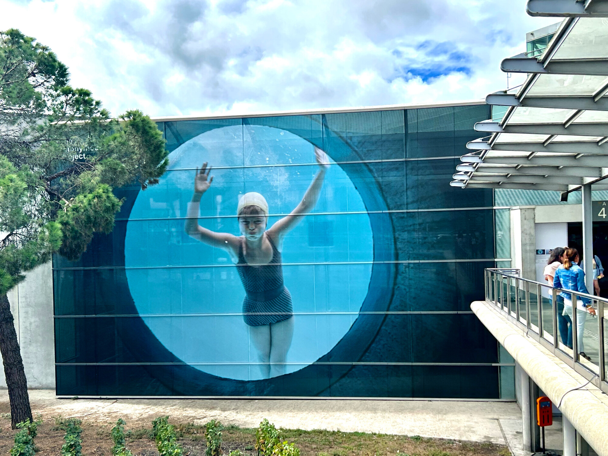 F14288E4-62F9-4DAA-B118-3156A6CCE305